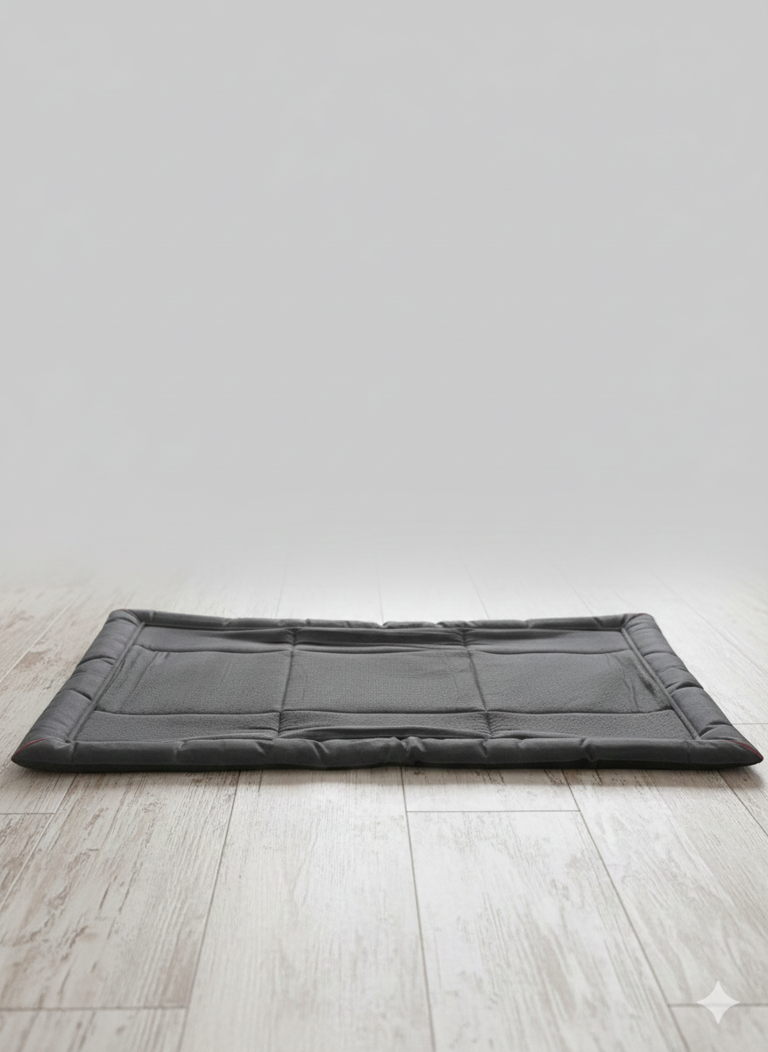 Black winter mattress for dogs and cats – Furrly pet store Dehradun